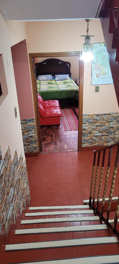 Hostal Sol Y Luna Bed & Breakfast Copacabana  Exterior photo