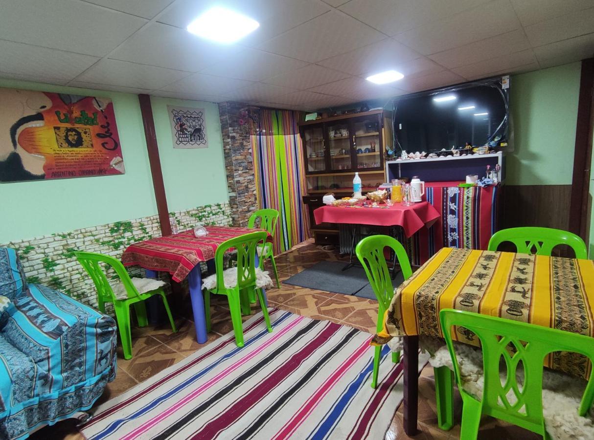 Hostal Sol Y Luna Bed & Breakfast Copacabana  Exterior photo